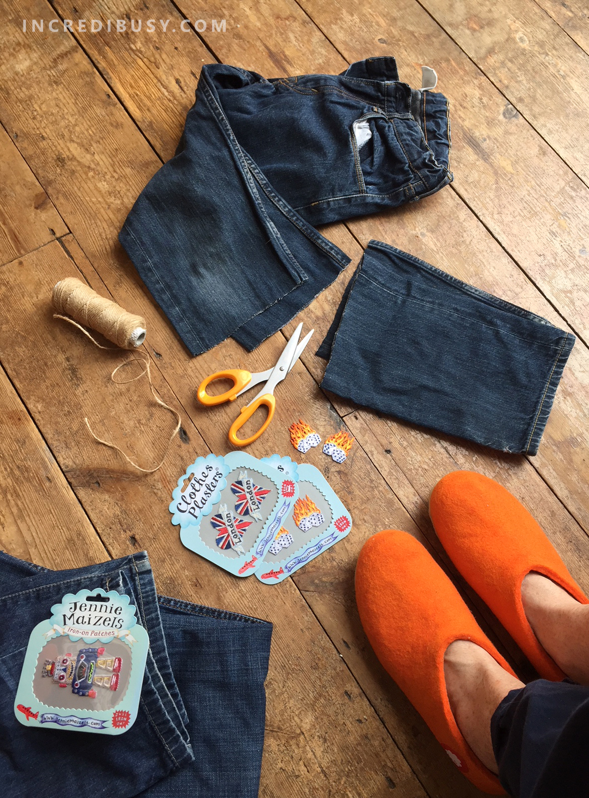Denim-Bunting-DIY-cut-jeans